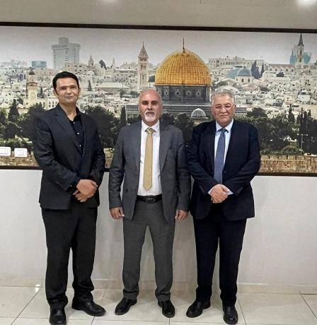جامعة القدس ووزارة الزراعة تبحثان تعزيز التعاون لتطوير القطاع الزراعي الفلسطيني