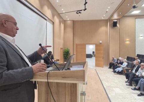 "بارقة أمل" للصناع والمنتجين الفلسطينيين يُطلقها نصار نصار من الخليل