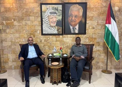 السوداني يستقبل رئيس اتحاد كتّاب عموم إفريقيا ورئيس اتحاد الكتّاب النيجيريين