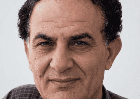 وفاة الروائي والإعلامي الفلسطيني زياد عبد الفتاح