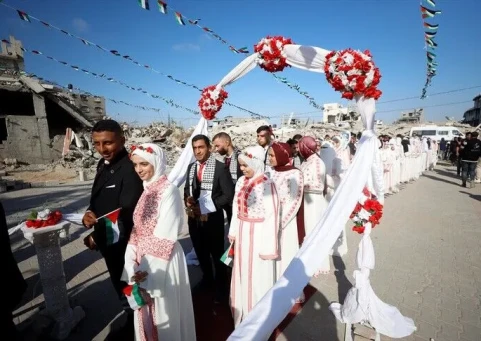  أسبوع عسل مسقوف.. أزمة السكن تعيد رسم حياة المقبلين على الزواج في غزة