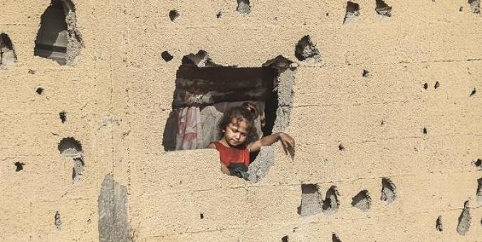 خاص | صحفية تطلق مبادرة "هذه قصتي" لتوثيق معاناة غزة