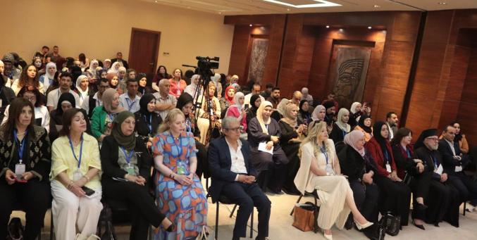 وزير الثقافة يطلق المؤتمر الوطني للأديبات الفلسطينيات