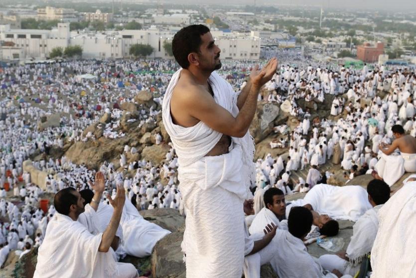 وصول حجاج الضفة والقدس الى السعودية 