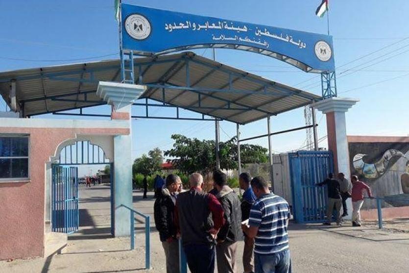 امن حماس يخلي معبر بيت حانون تمهيدا لتسليمه 