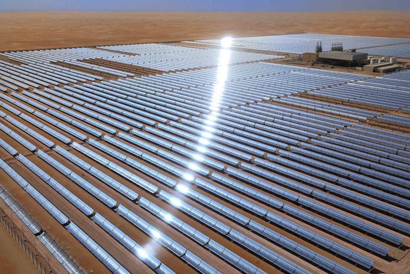الأردن يفتتح أكبر محطة للطاقة الشمسية في مخيم الزعتري