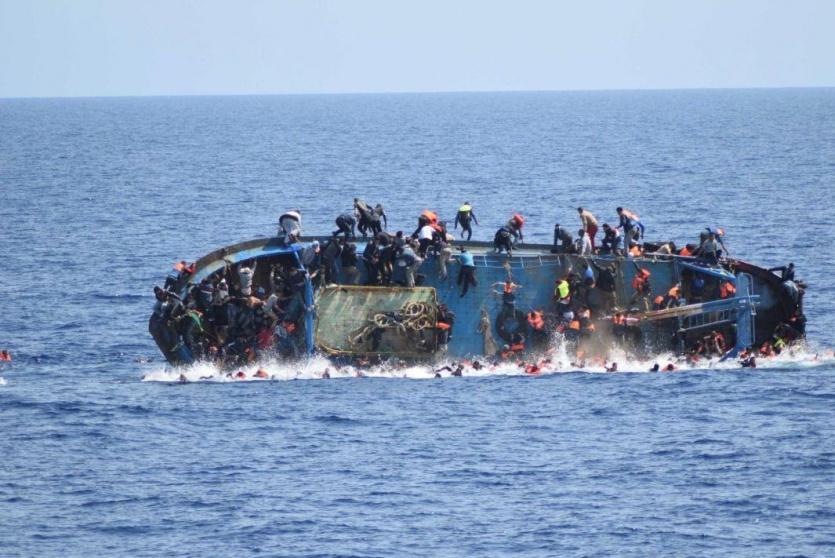 فقدان أكثر من مئة شخص قبالة سواحل ليبيا بعد غرق قارب