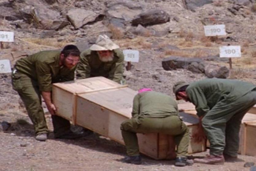الاحتلال يدفن جثامين الشهداء في مقابر الارقام