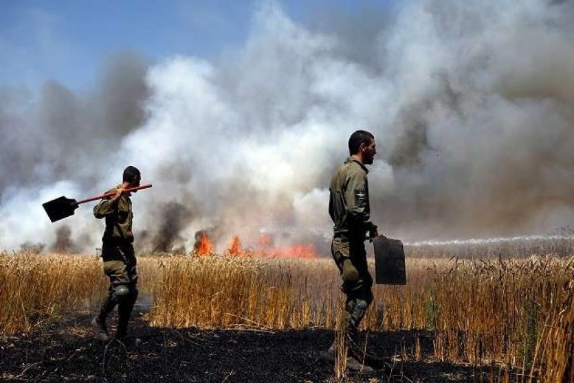 حرائق في المستوطنات المحاذية لغزة بفعل الطائرات الورقية 