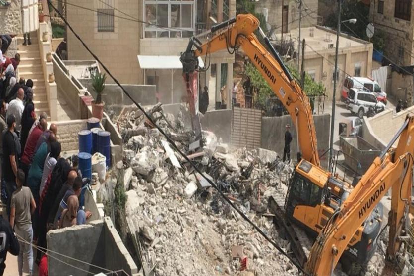 جرافات الاحتلال خلال عمليات هدم في القدس- ارشيف