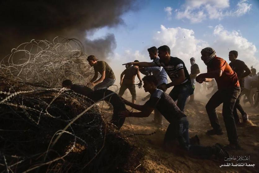 سحب السياج الحدودي شرق غزة