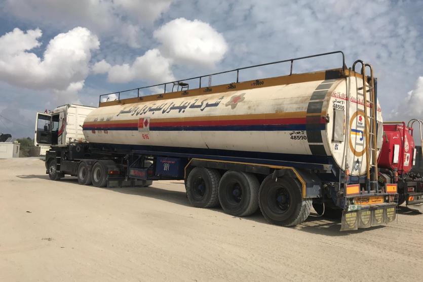 شاحنات وقود قطري لغزة - ارشيفية