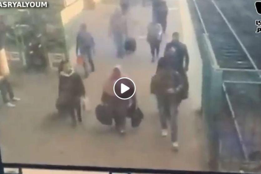 فيديو: لحظة وقوع كارثة القطار في مصر 