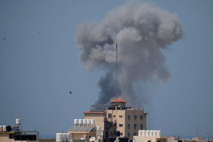 قصف اسرائيلي على قطاع غزة- ارشيف