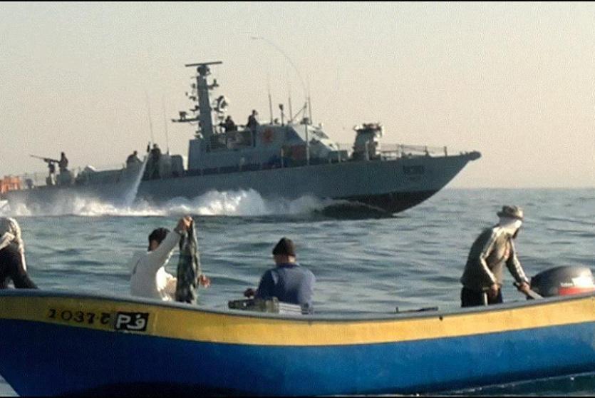 مراكب الصيادين في بحر غزة - ارشيف