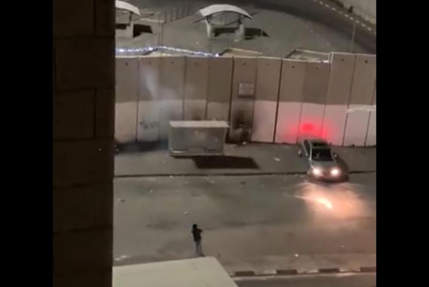 من مكان إصابة الشاب