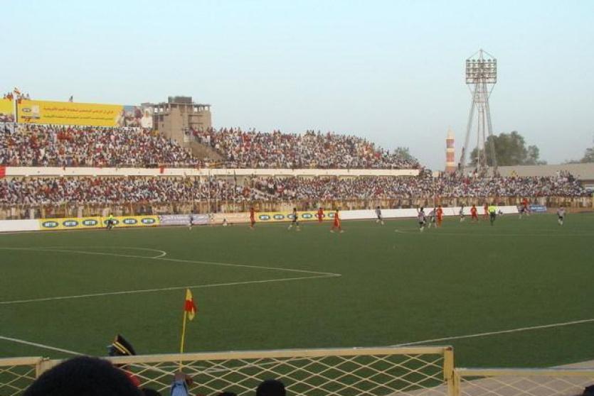 ارشيف- ملعب كرة قدم في السودان 
