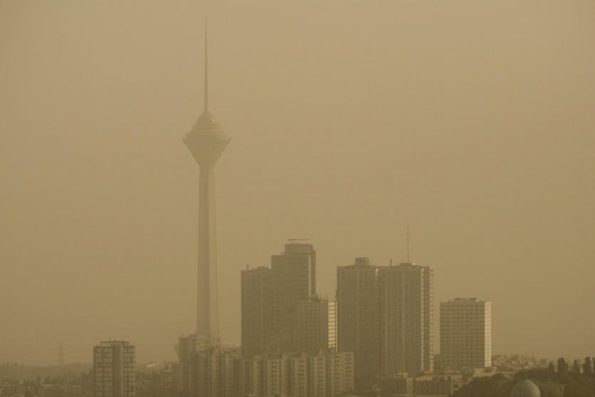  تلوث الهواء في طهران 