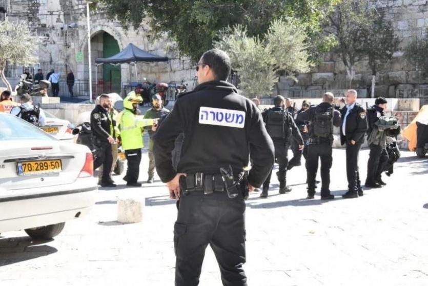 شرطة الاحتلال تنتشر في الاقصى