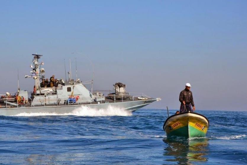 قارب صيد فلسطيني 