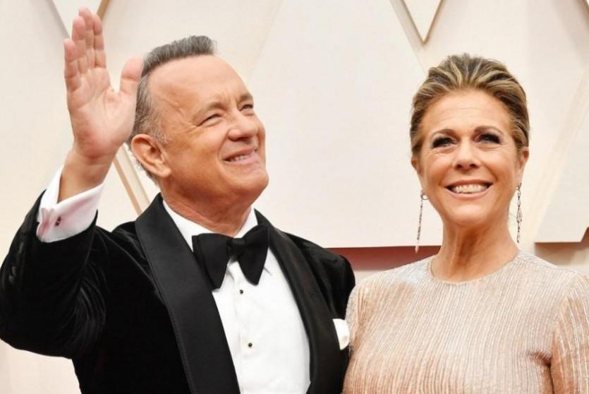 توم هانكس وزوجته
