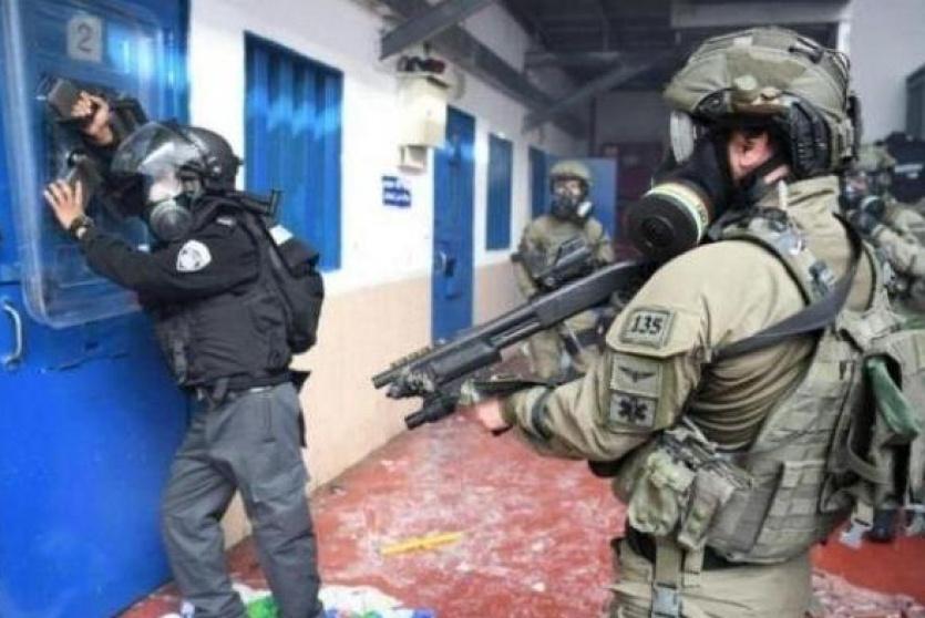 سجون الاحتلال