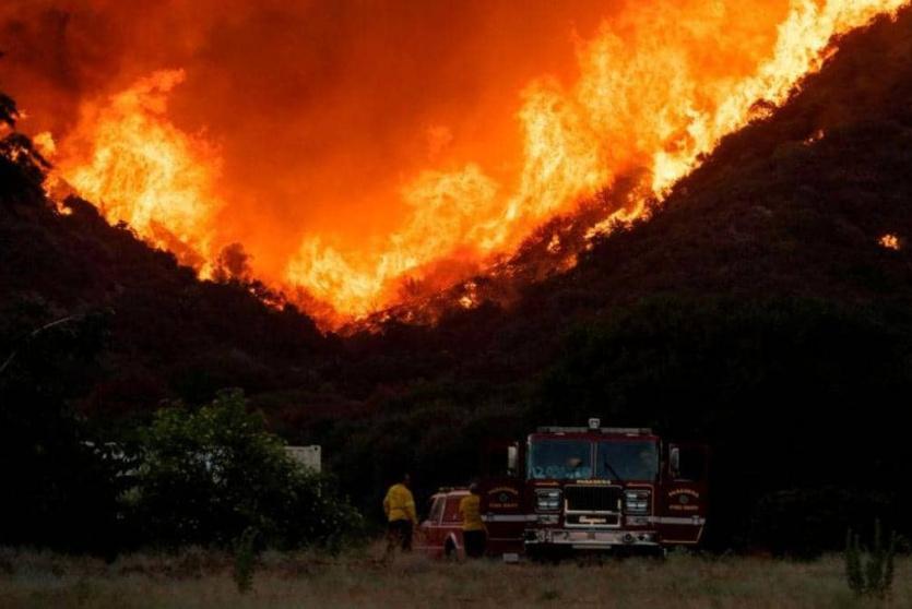الحريق الضخم في ولاية كاليفورنيا