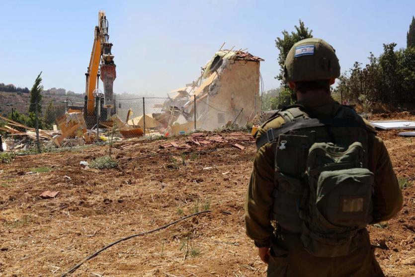 بيت لحم: الاحتلال يهدم منزلا في خربة بيت اسكاريا 