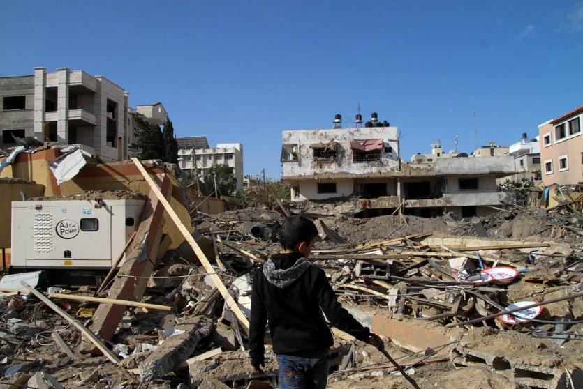 اثار الدمار جراء  القصف الاسرائيلي 