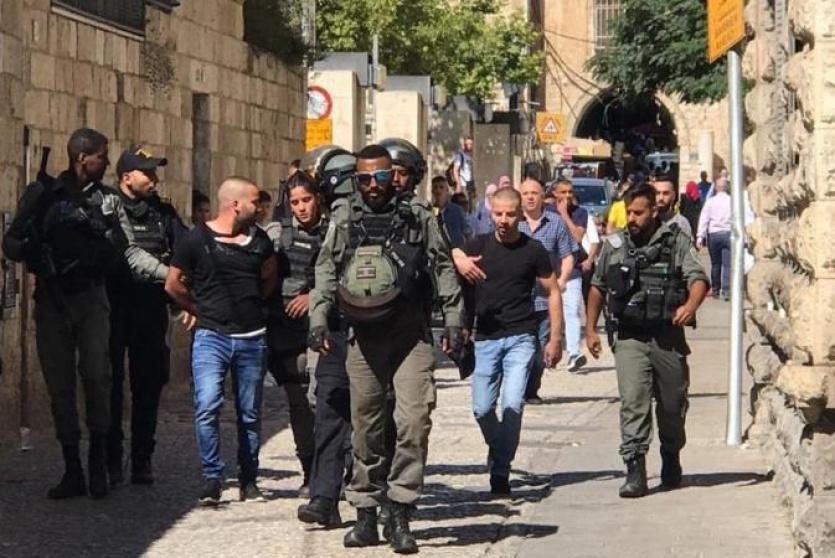 اعتقال قوات الاحتلال لشاب مقدسي 