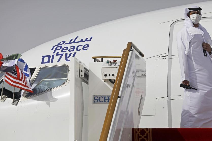 طائرة اسرائيلية  في الامارات 
