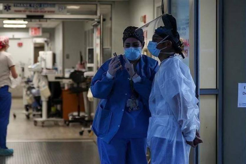 اطباء في مواجهة كورونا 