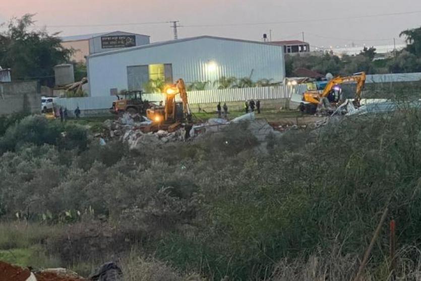 هدم في كفر برا،