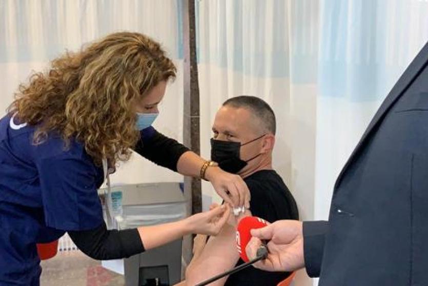 تطعيم ضد كورونا في إسرائيل