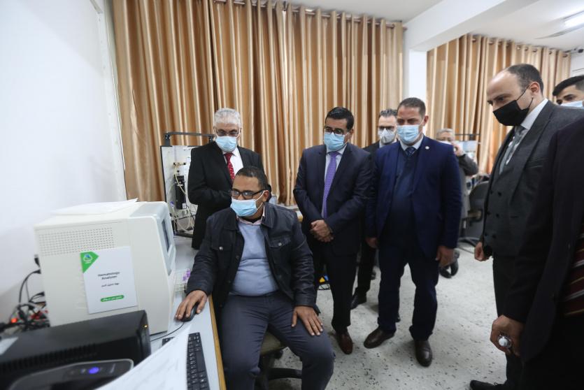 جامعة الأزهر تفتتح مختبر المعدّات الطبية