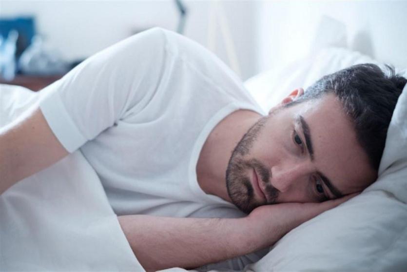 قلة النوم تزيد من خطر العدوى