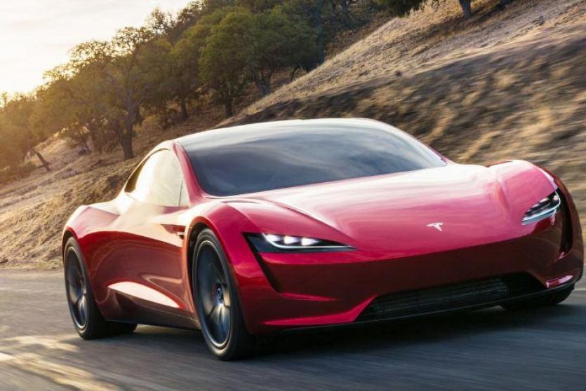 سيارة رودستر القياسية 