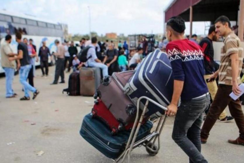 سفر المواطنين عبر معبر رفح