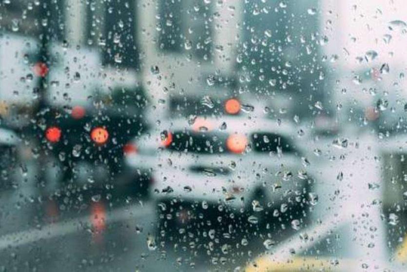 الطقس: انخفاض على درجات الحرارة وتوقع سقوط أمطار متفرقة