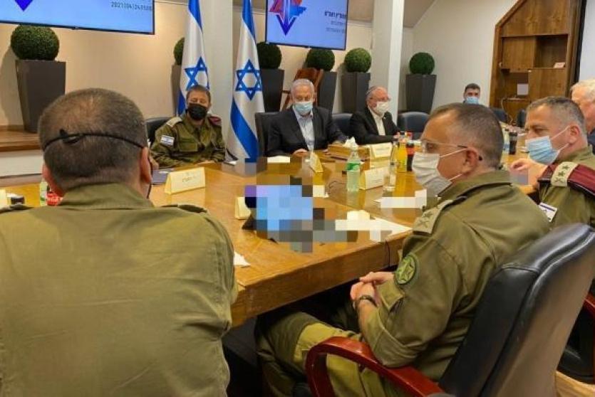 نتنياهو خلال جلسة المشاورات الأمنية - ارشيف