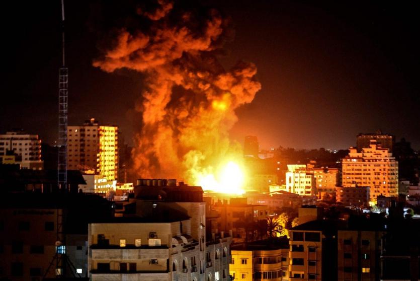 قصف اسرائيلي على مدينة غزة - ارشيف