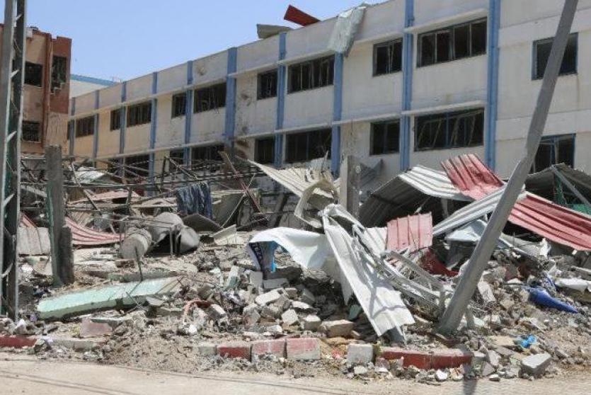 مدرسة تضررت جراء العدوان على غزة - ارشيف