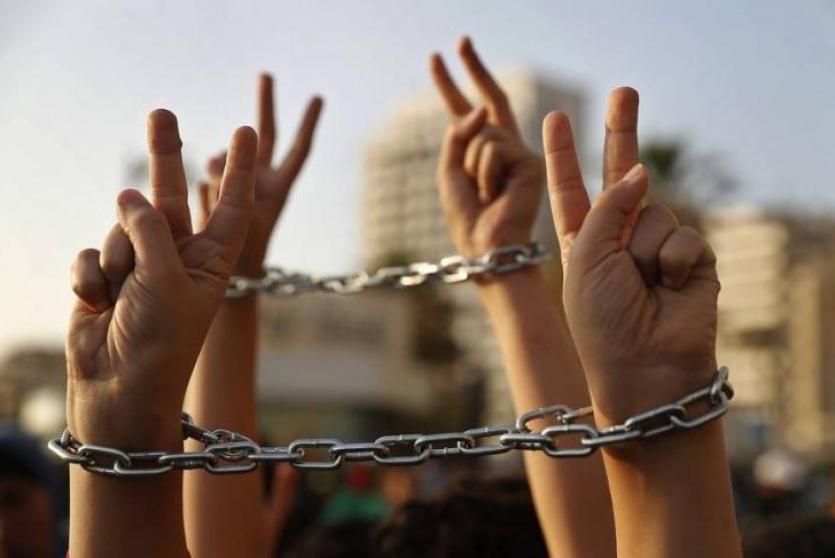 أسير فلسطيني في سجون الاحتلال -أرشيف-