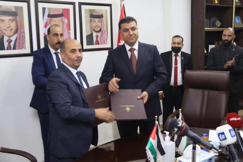فلسطين والأردن توقعان اتفاقية إنشاء شركة للتسويق الزراعي