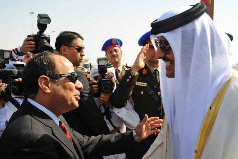 أمير قطر تميم بن حمد والرئيس المصري عبد الفتاح السيسي -أرشيف-