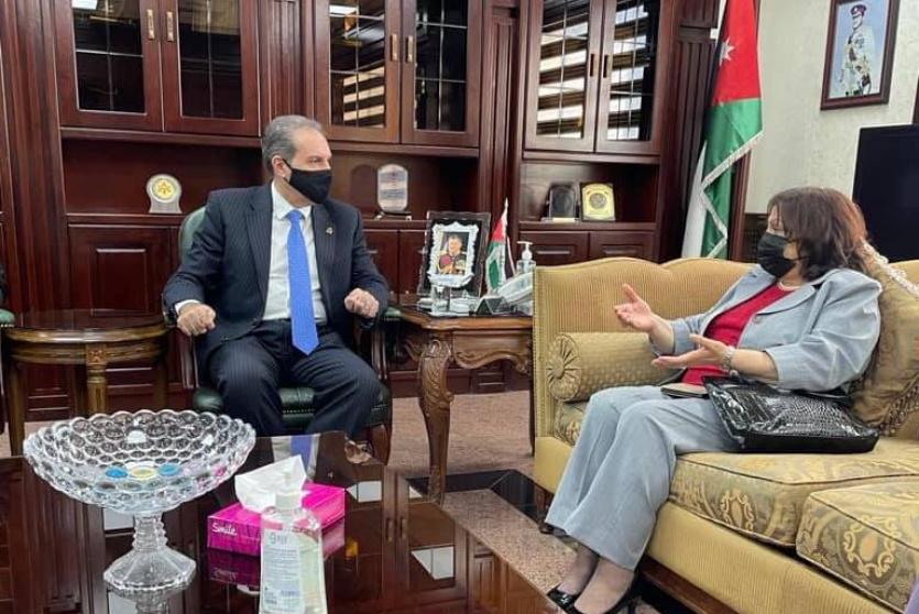 اجتماع وزيرة الصحة ونظيرها الأردني