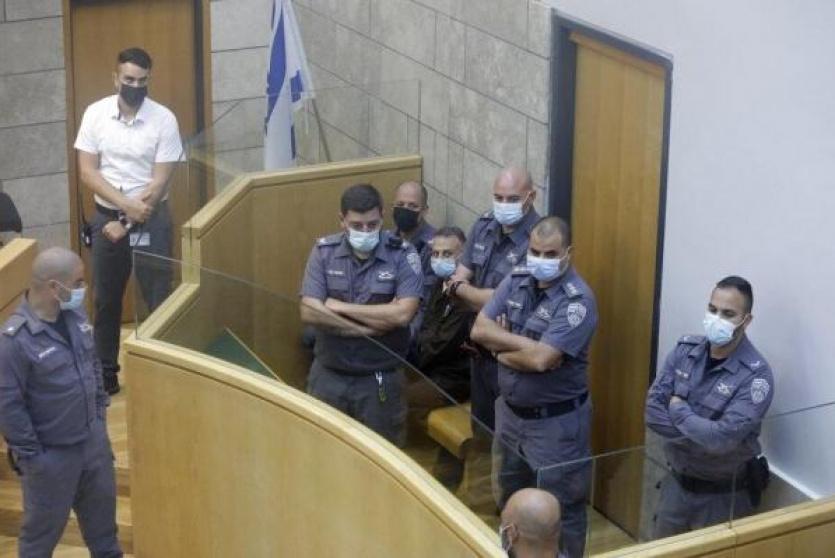 أحد الأسرى في محكمة الصلح بمدينة الناصرة