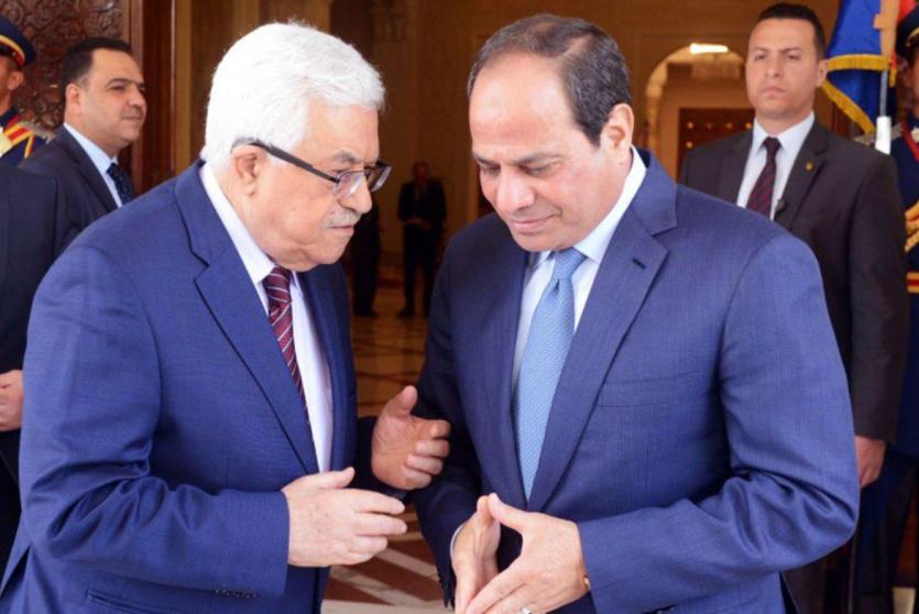 الرئيس محمود عباس والرئيس المصري عبد الفتاح السيسي -أرشيف-