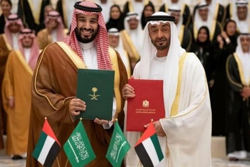 الإمارات تسحب دبلوماسييها من لبنان تضامنا مع السعودية
