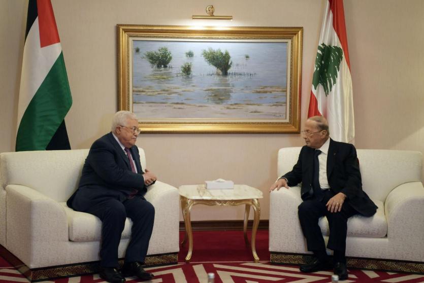 الرئيس عباس ونظيره اللبناني خلال الاجتماع